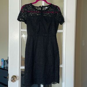 Elle form fitting floral lace mini work office black little dress cocktail EUC